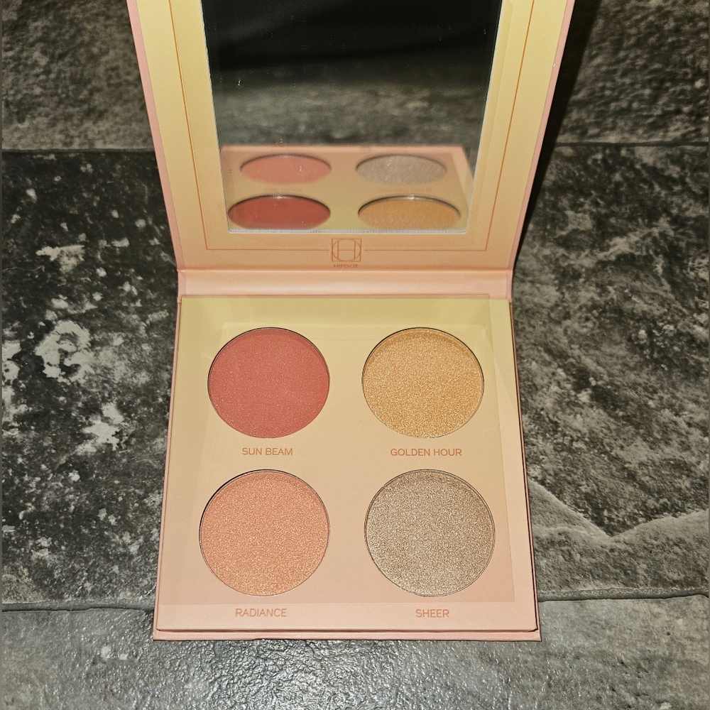 Hipdot Sun Goddess 4 Shade Face Palette BNIB